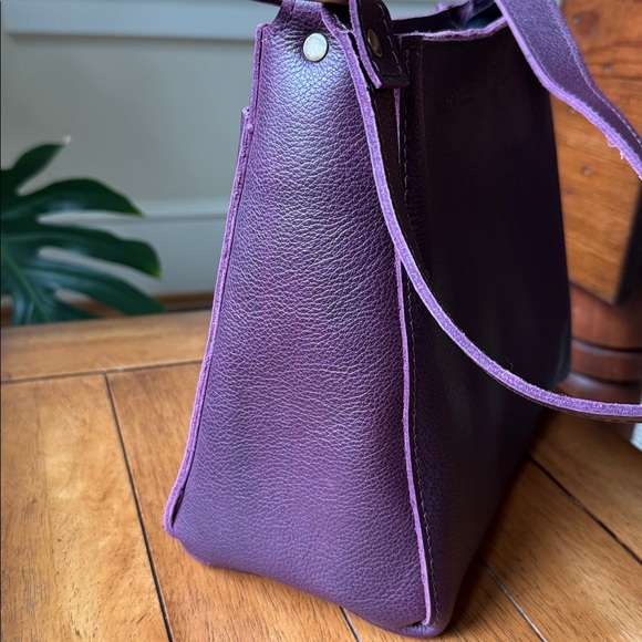 AP PLG Triangle in Plum - Picture 7 of 8